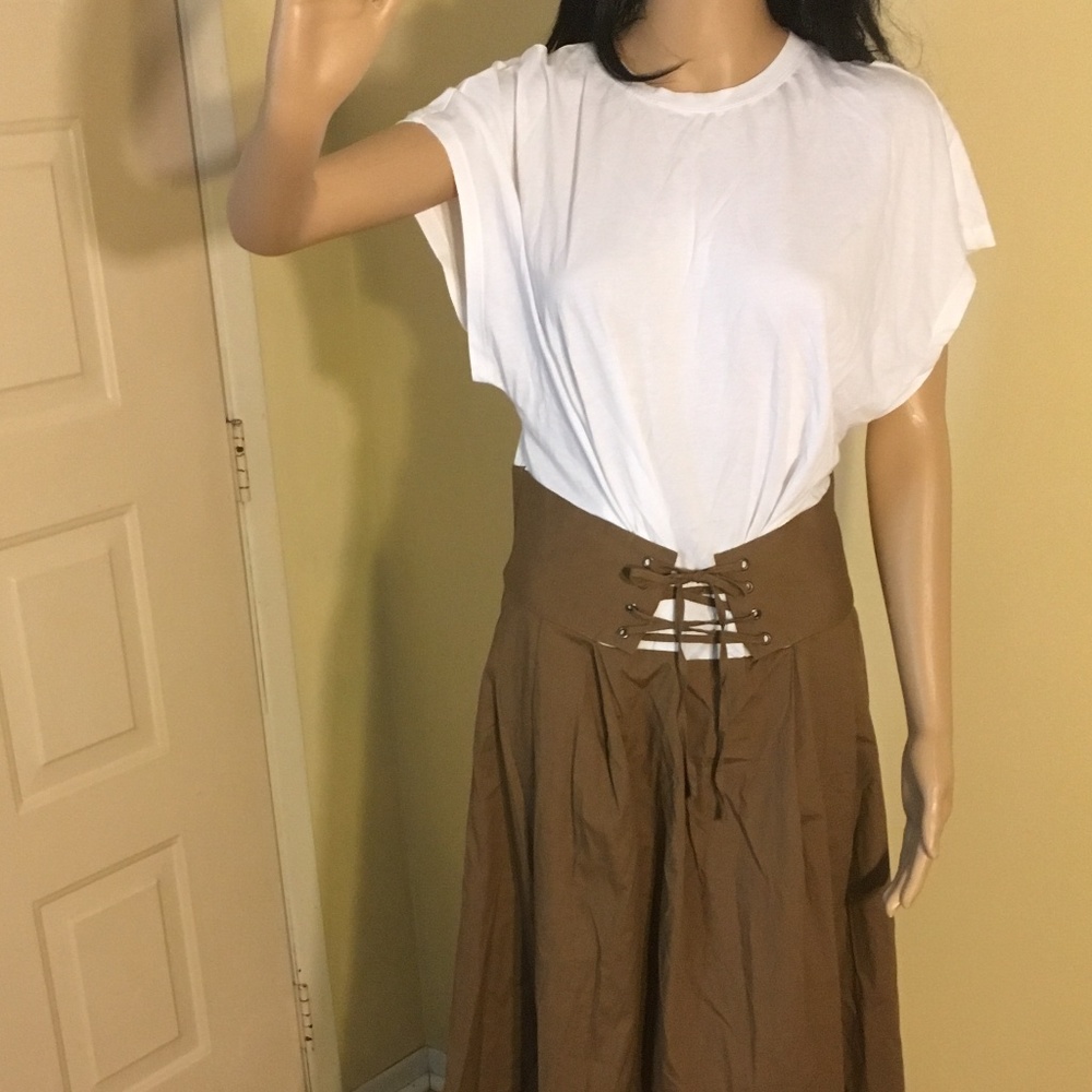 NWT Who What Wear white/otter dress w/corset belt - Picture 4 of 4